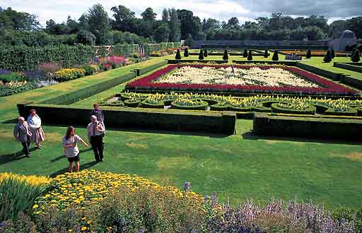 The Great Garden of Pitmedden, by Alexander Seton, Lord Pitmedden