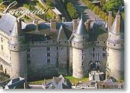 Chateau de Langeais, frontal ariel, 2000.