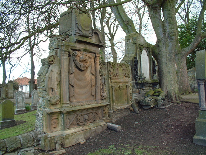 Baillie David Seton, and Baillie George Seton's Monuments in the Tranent Churchyard.